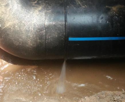 诏安楼顶渗水维修公司为大家分享下诏安卫生间漏水维修修补技术!